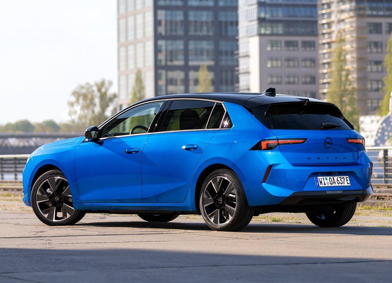 2023 - OPEL ASTRA ELECTRIC, foto 36