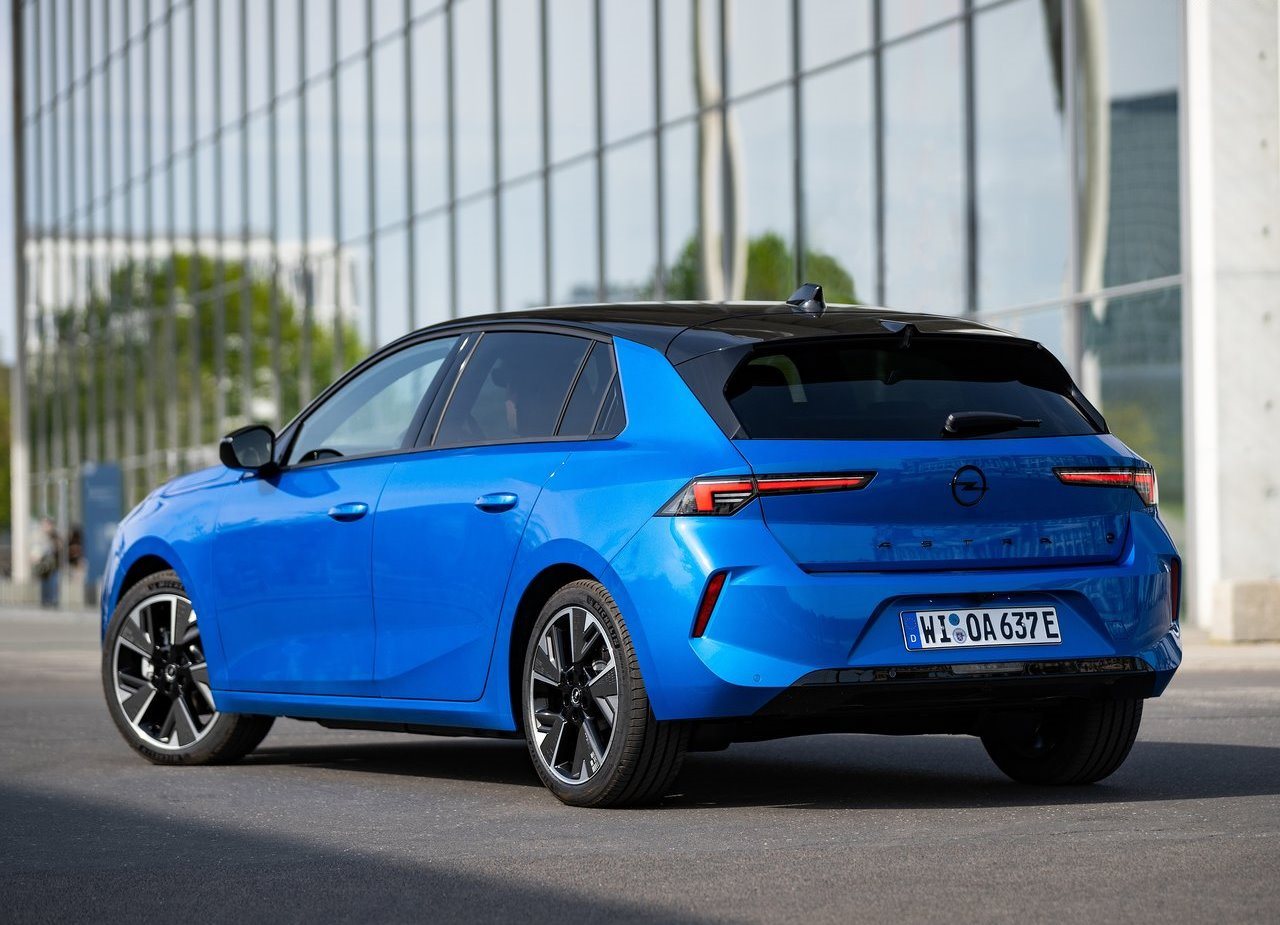 2023 - OPEL ASTRA ELECTRIC, foto 38