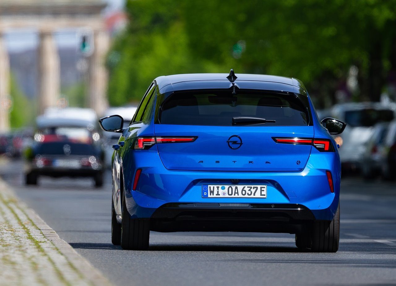 2023 - OPEL ASTRA ELECTRIC, foto 45