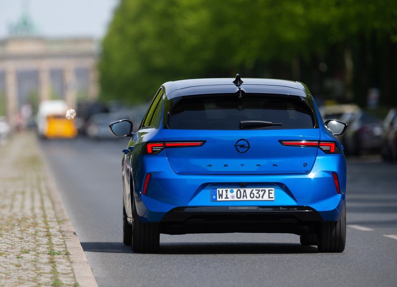 2023 - OPEL ASTRA ELECTRIC, foto 46