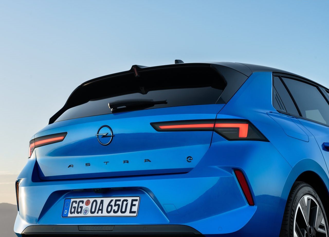 2023 - OPEL ASTRA ELECTRIC, foto 70