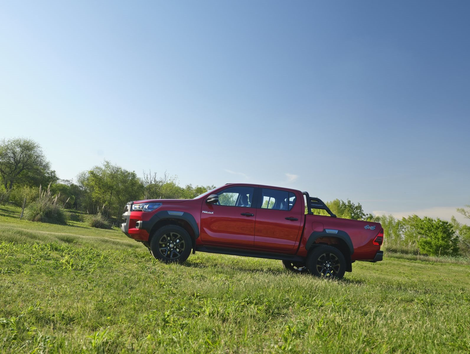 TOYOTA HILUX & SW4, foto 5