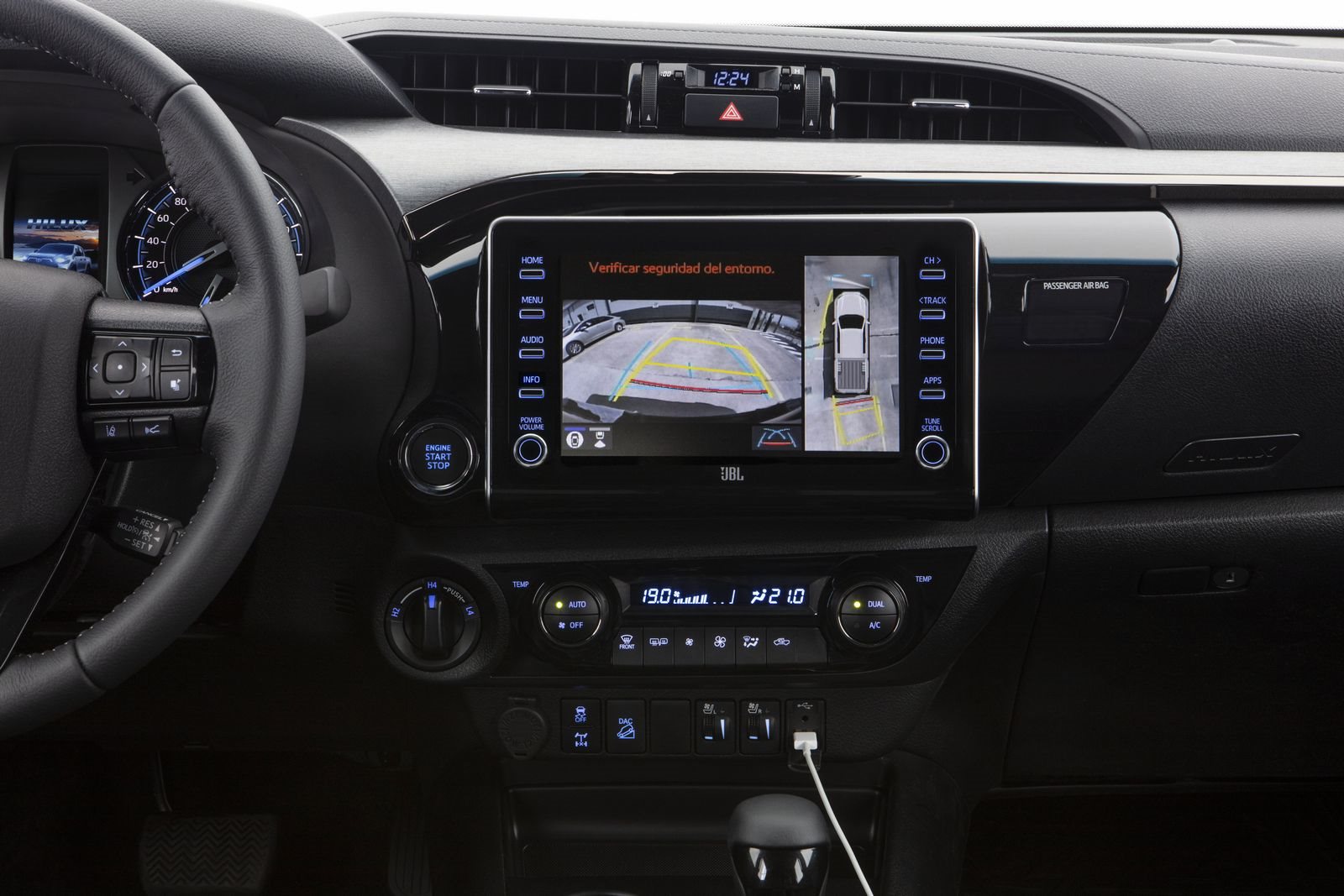 TOYOTA HILUX & SW4, foto 15
