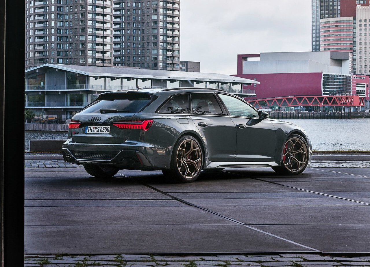 AUDI RS 6 AVANT PERFORMANCE, foto 20