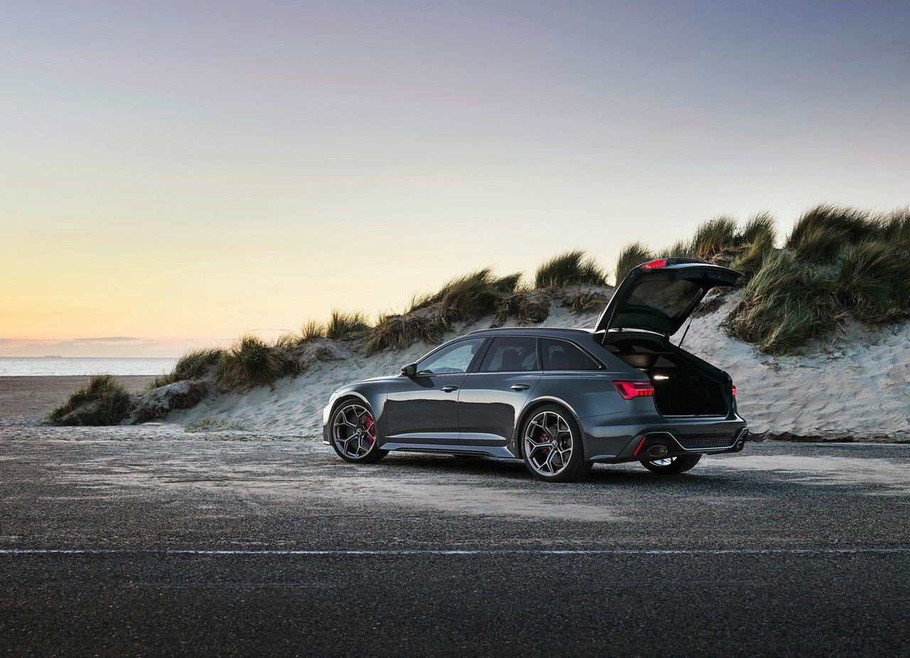 AUDI RS 6 AVANT PERFORMANCE, foto 29