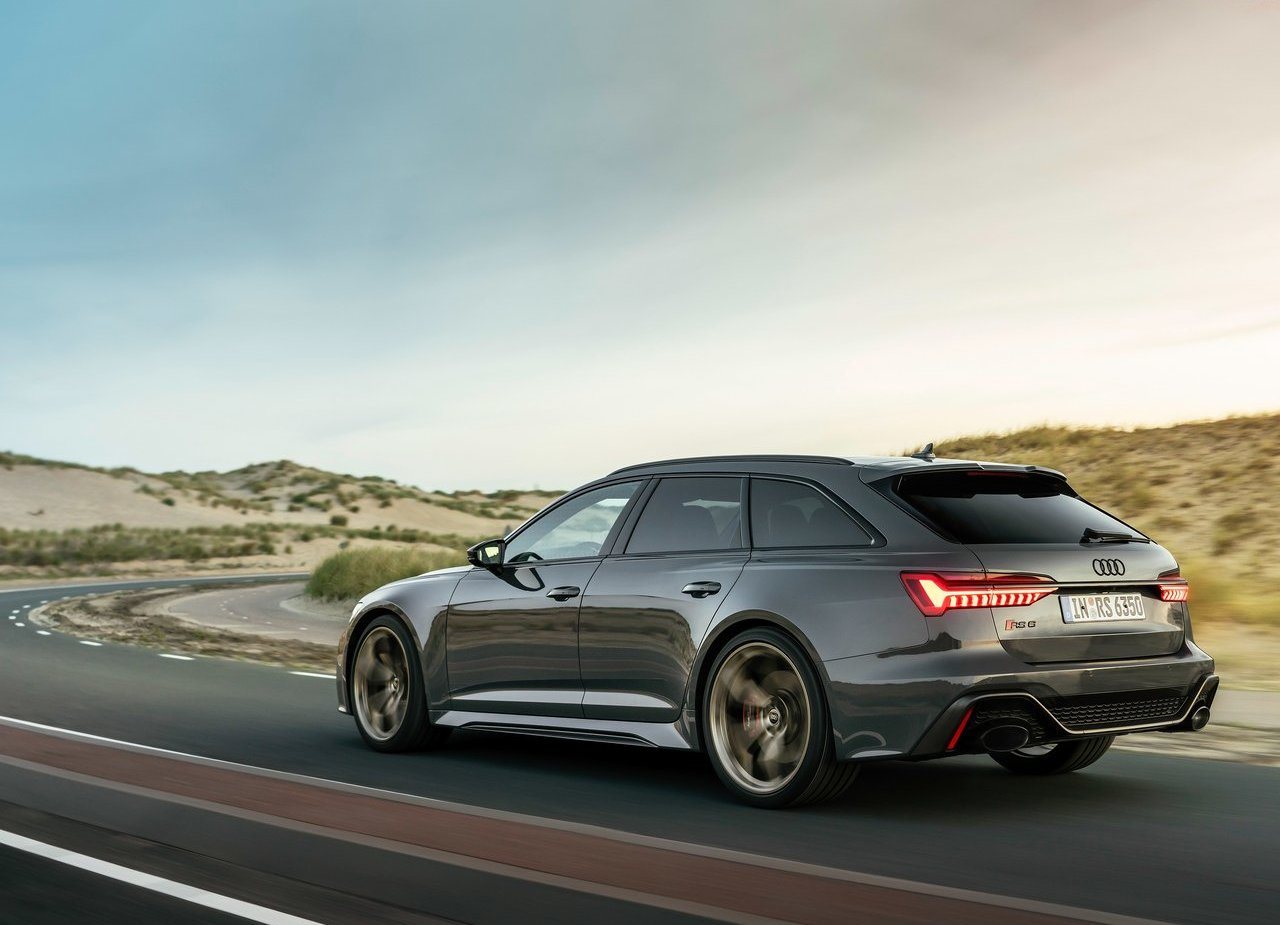AUDI RS 6 AVANT PERFORMANCE, foto 34