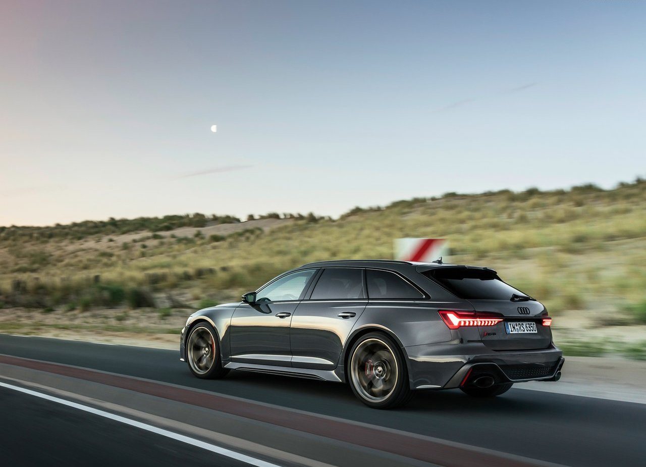 AUDI RS 6 AVANT PERFORMANCE, foto 35