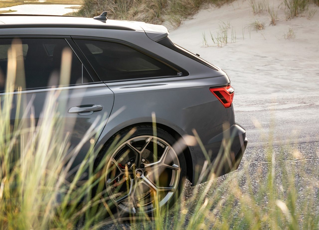 AUDI RS 6 AVANT PERFORMANCE, foto 73
