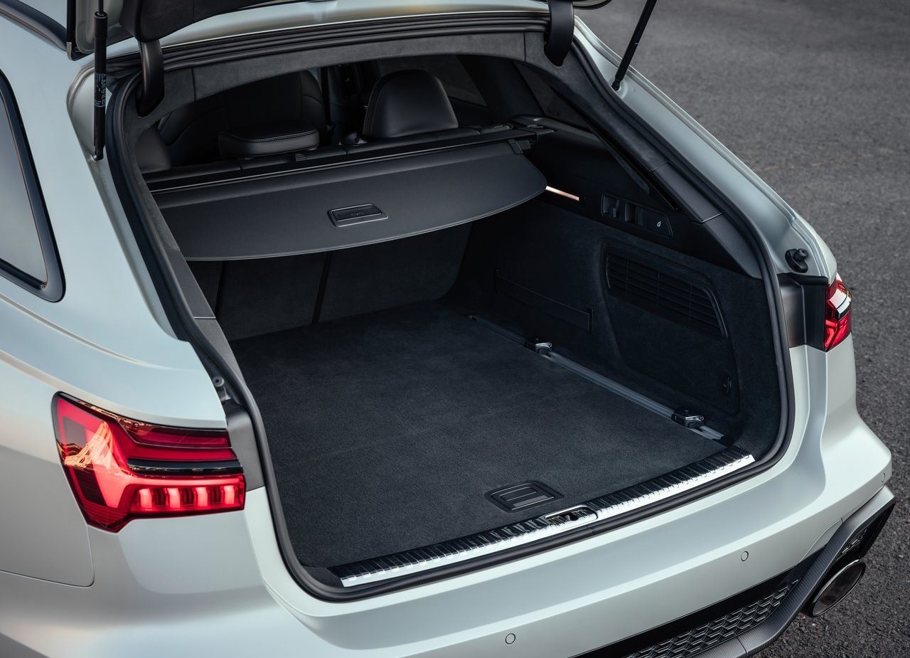 AUDI RS 6 AVANT PERFORMANCE, foto 184