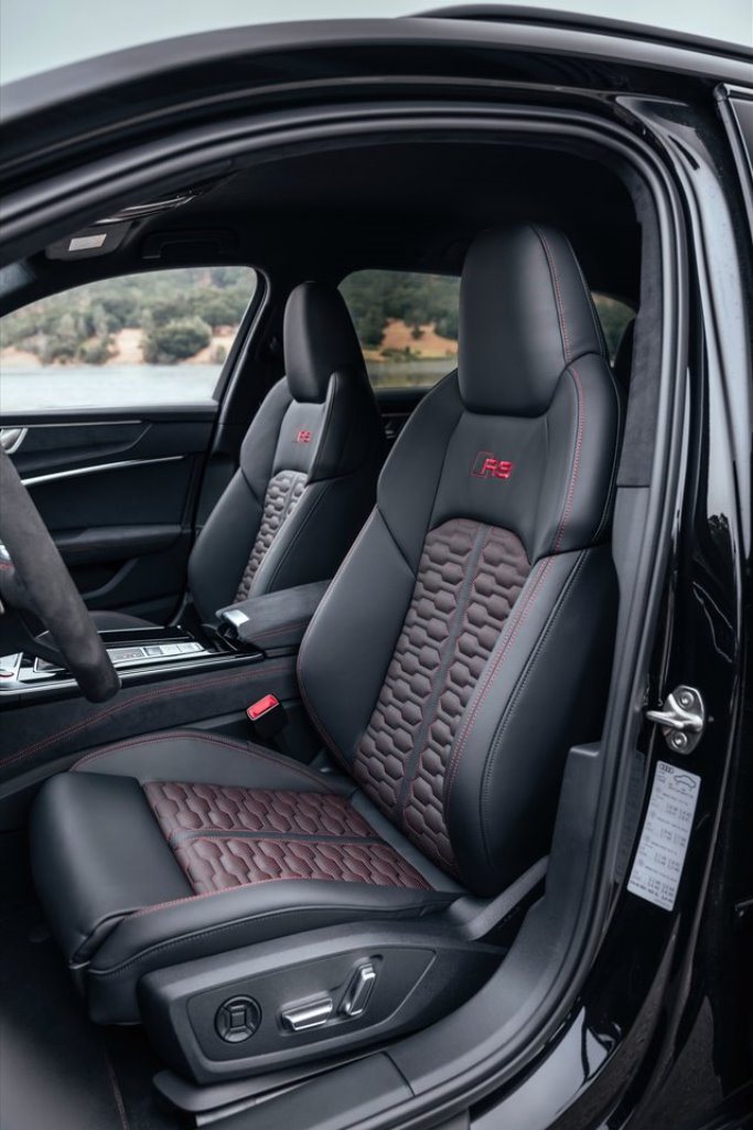 AUDI RS 6 AVANT PERFORMANCE, foto 190