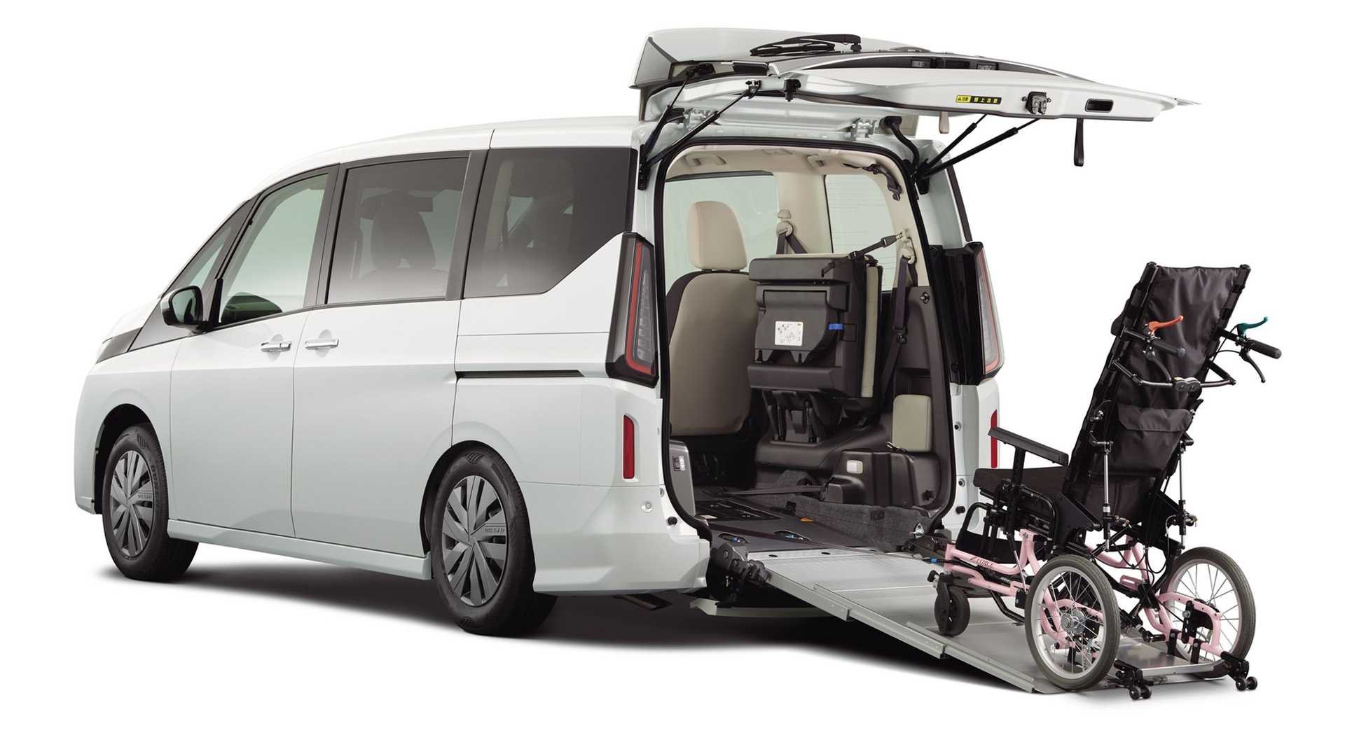 NISSAN SERENA, foto 25