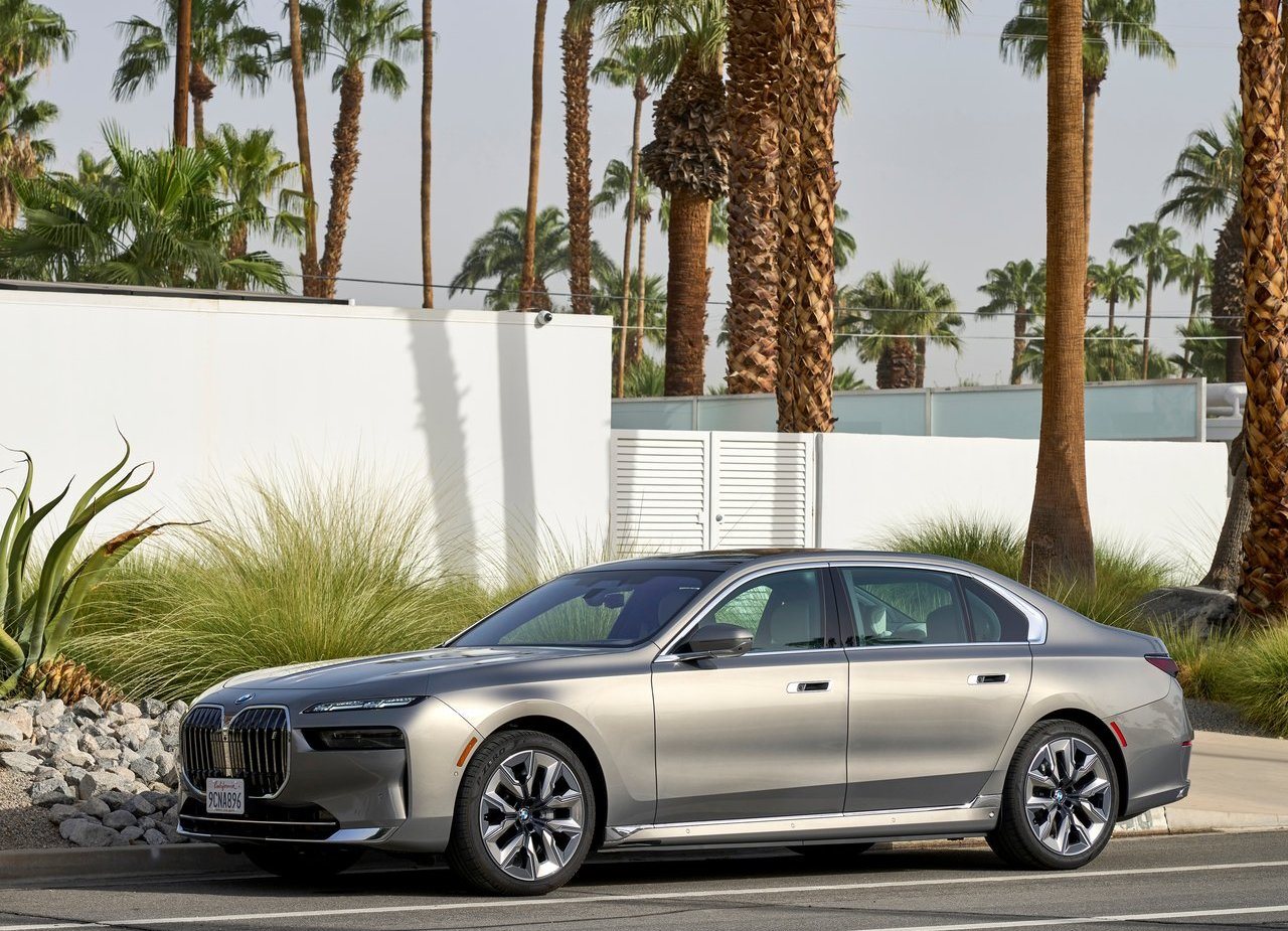 BMW i7 xDRIVE60 US VERSION, foto 3
