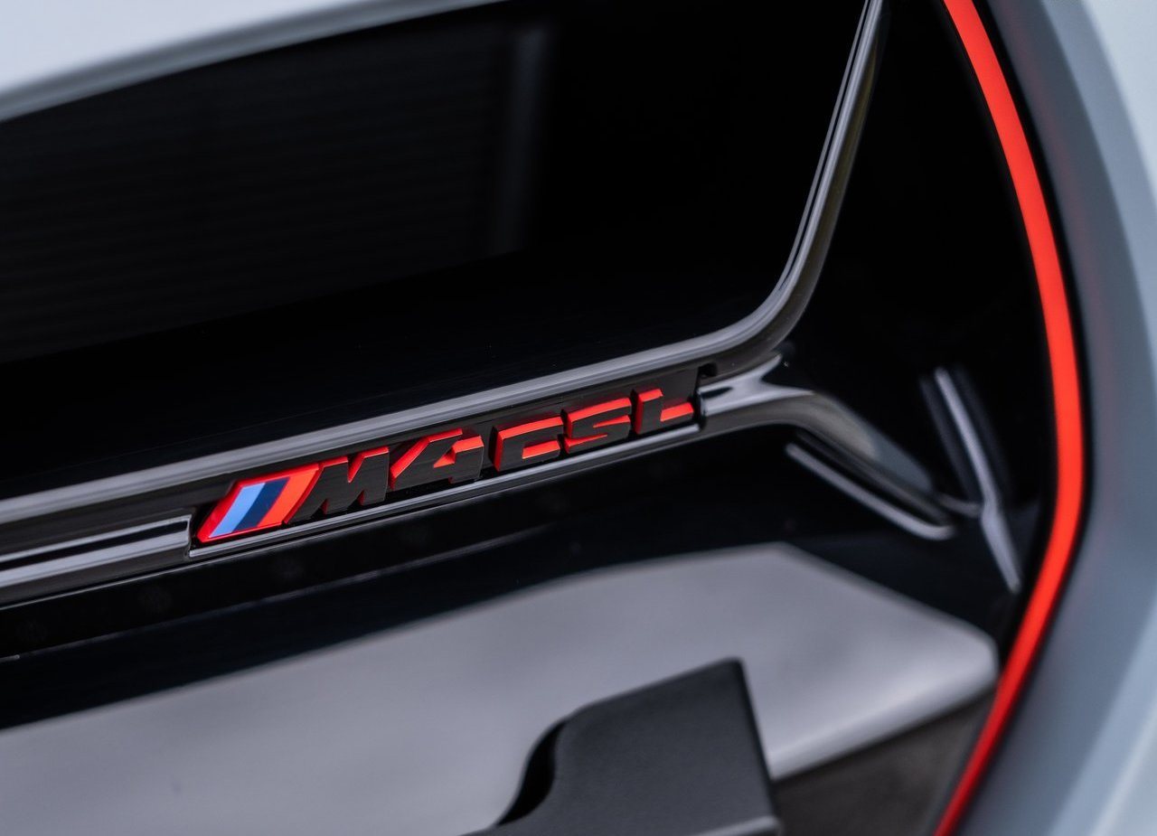 2023 - BMW M4 CSL UK VERSION, foto 43