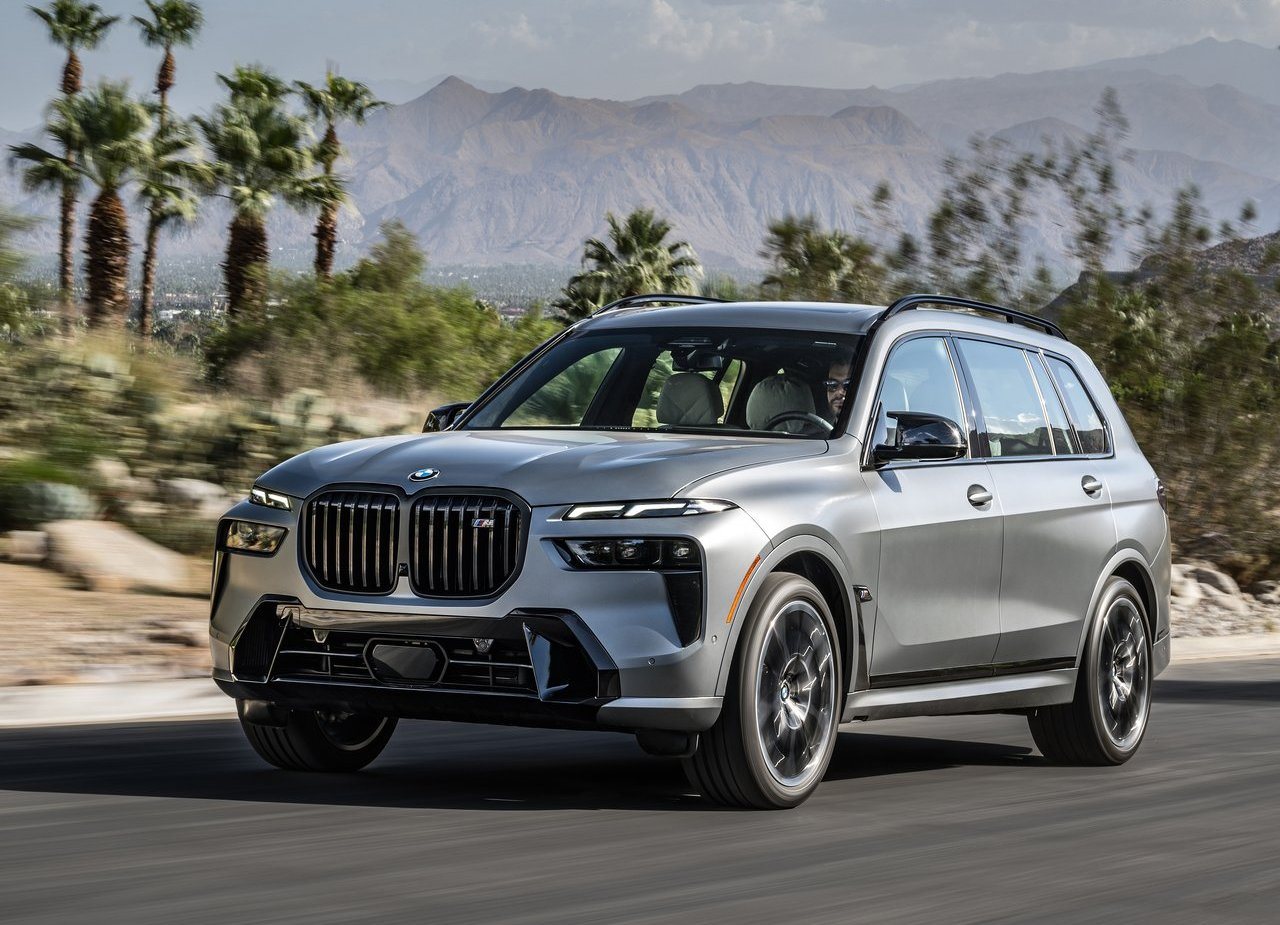 2023 - BMW X7 M60i US VERSION, foto 28