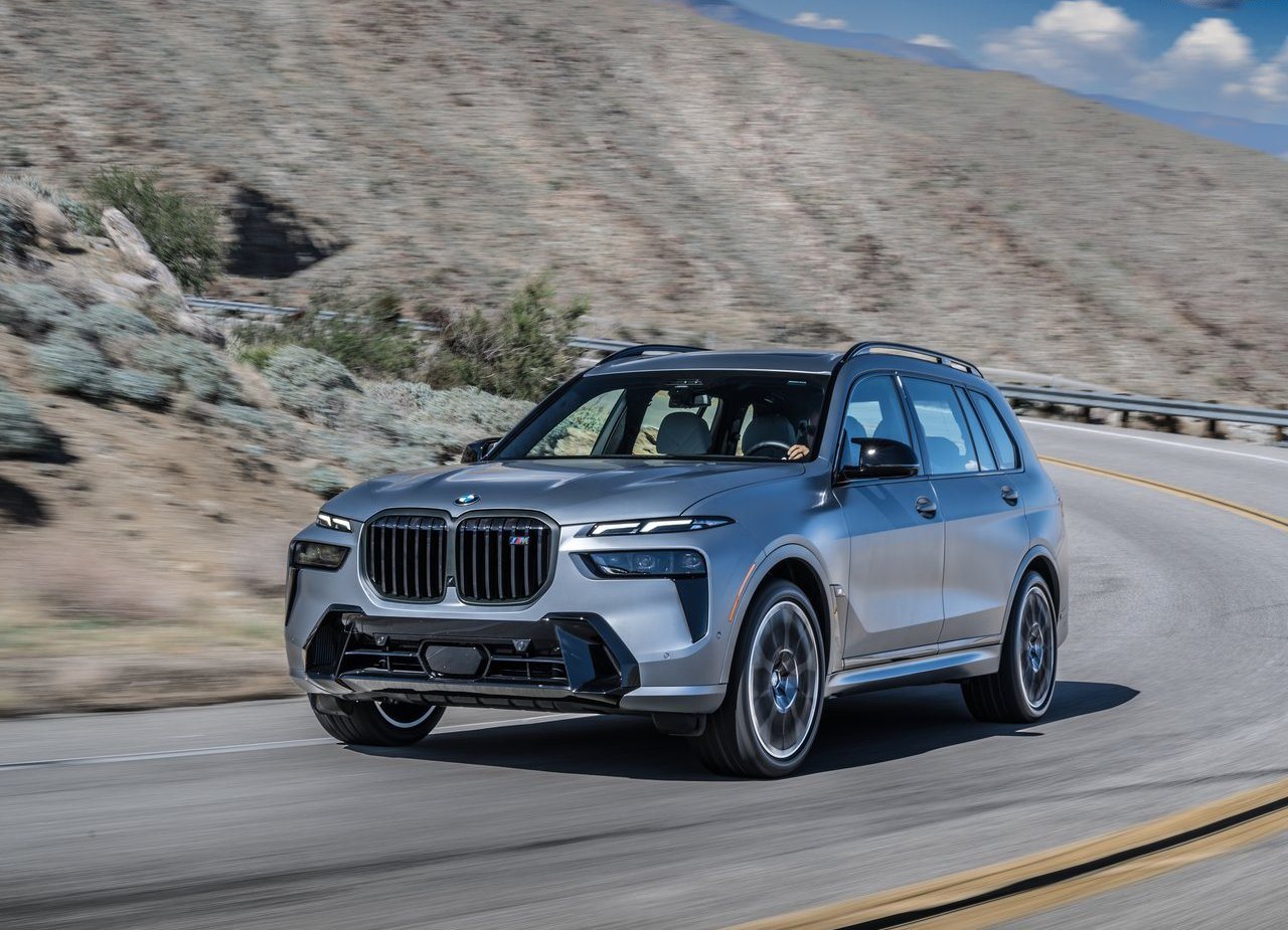 2023 - BMW X7 M60i US VERSION, foto 36