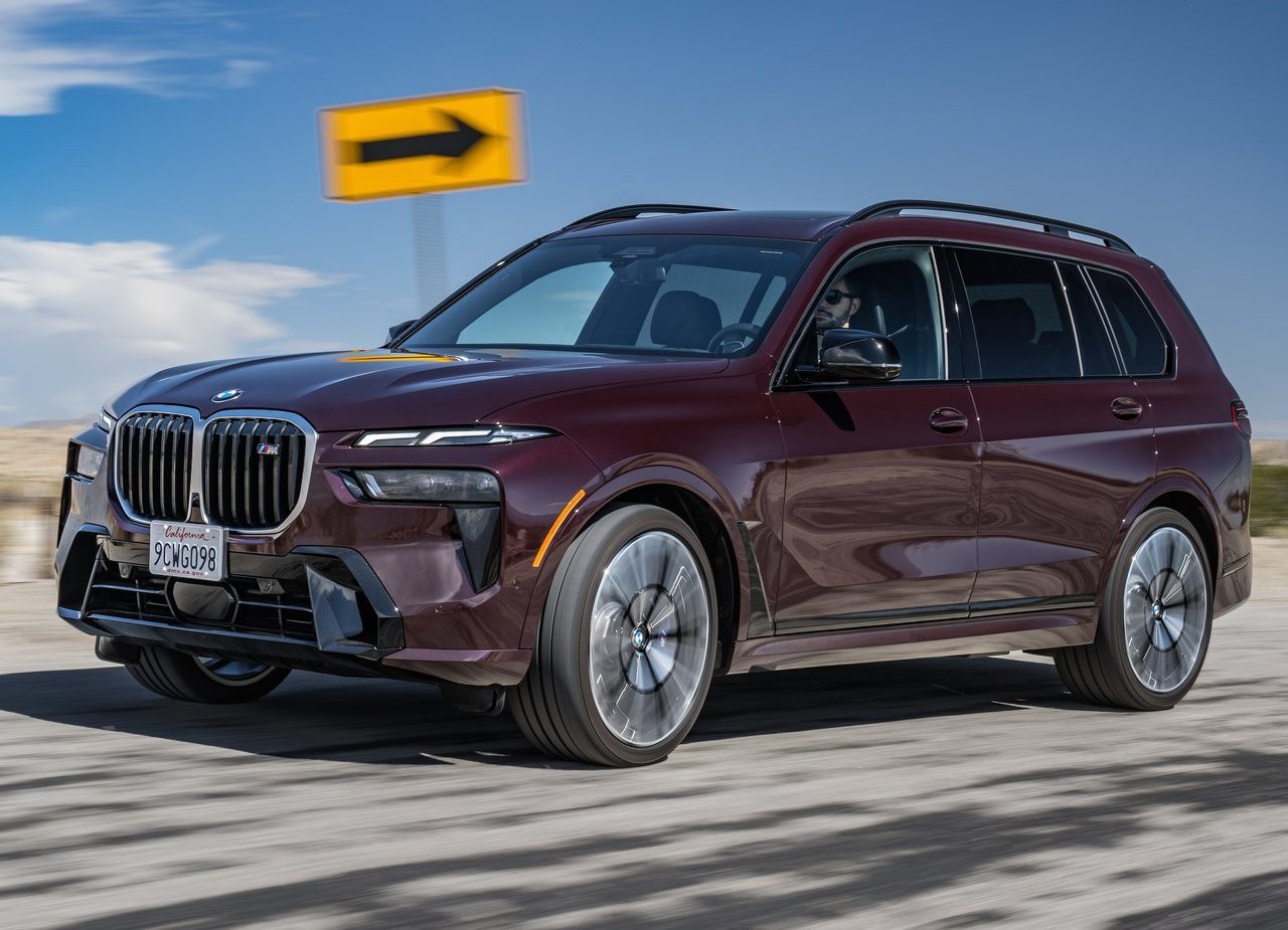 2023 - BMW X7 M60i US VERSION, foto 40