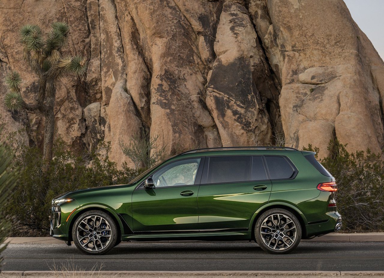 2023 - BMW X7 M60i US VERSION, foto 51