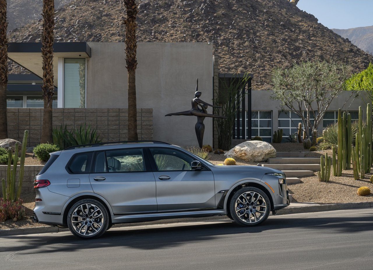 2023 - BMW X7 M60i US VERSION, foto 57