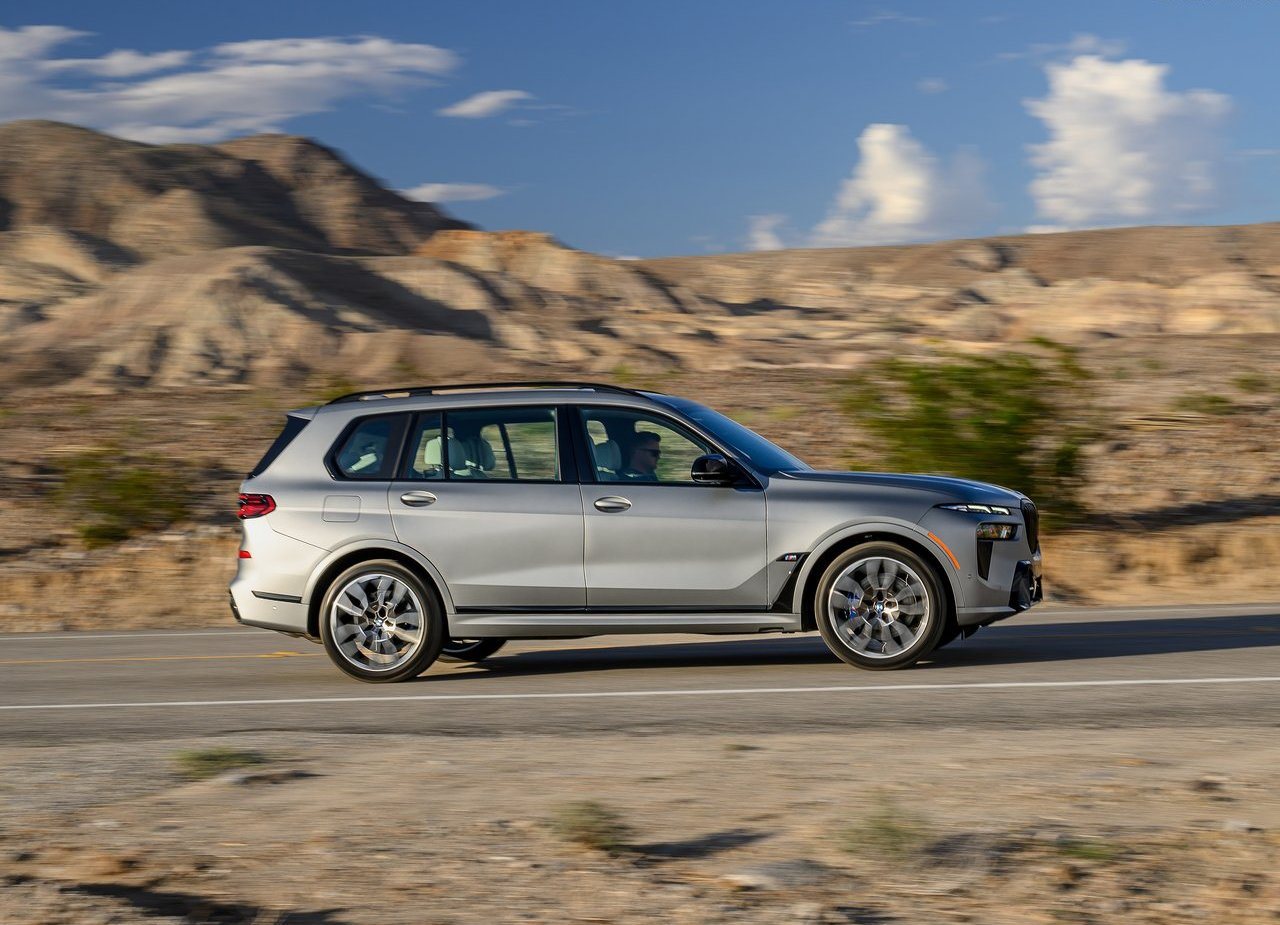 2023 - BMW X7 M60i US VERSION, foto 59