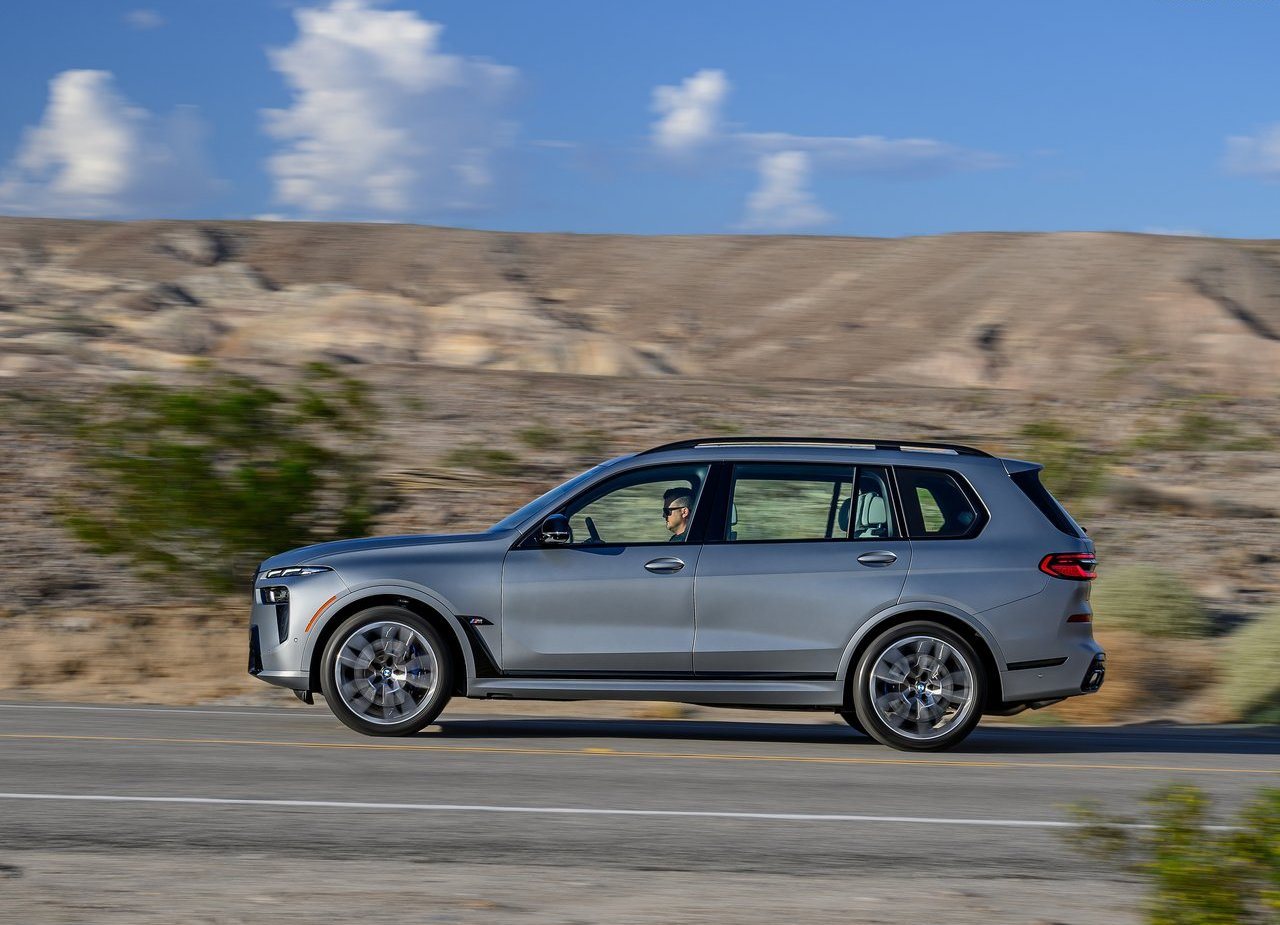 2023 - BMW X7 M60i US VERSION, foto 62