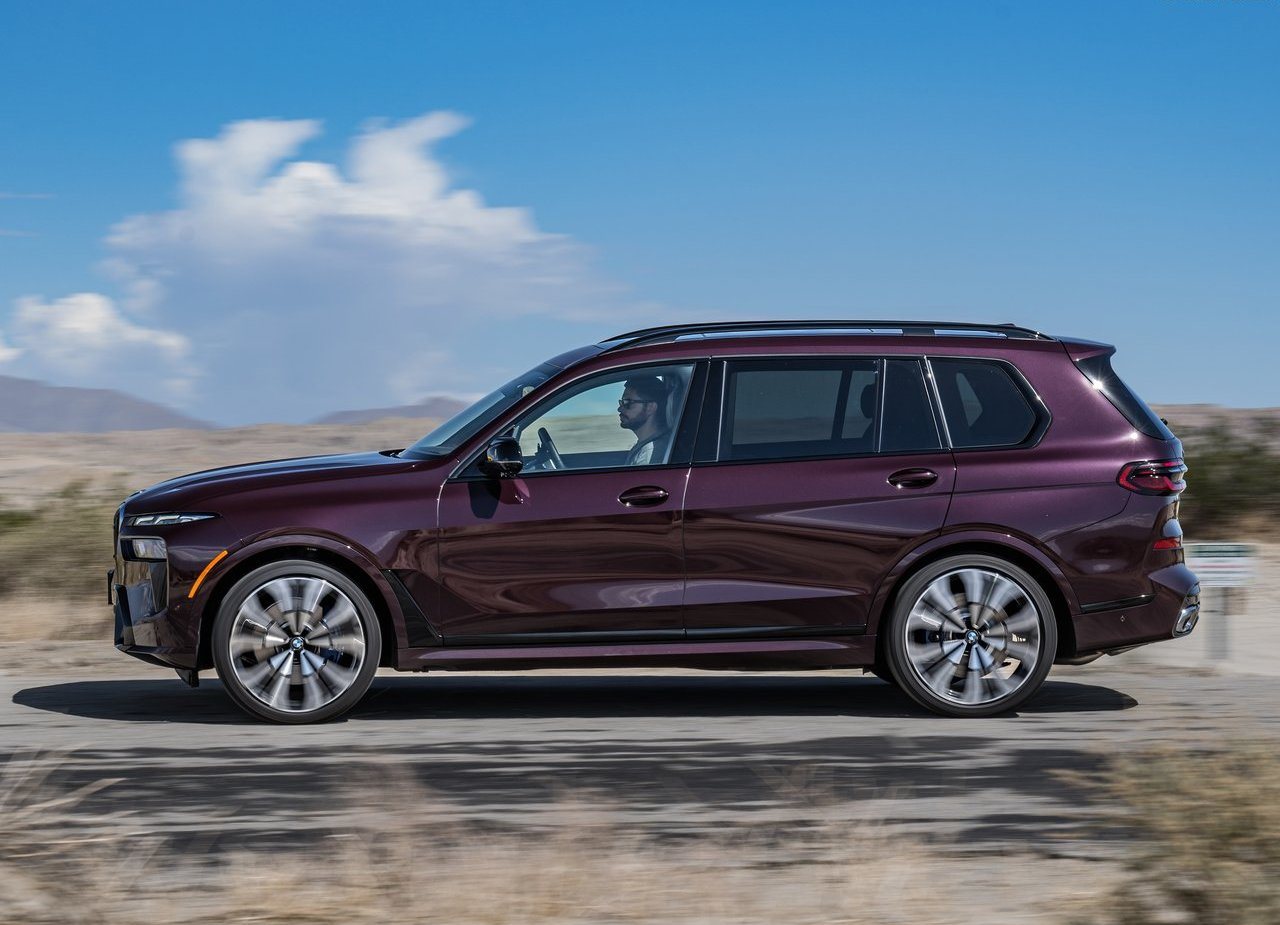 2023 - BMW X7 M60i US VERSION, foto 63