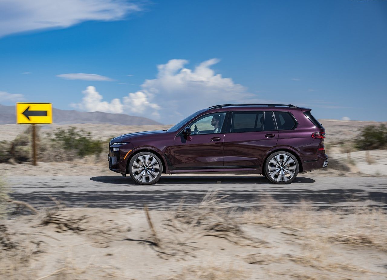2023 - BMW X7 M60i US VERSION, foto 64