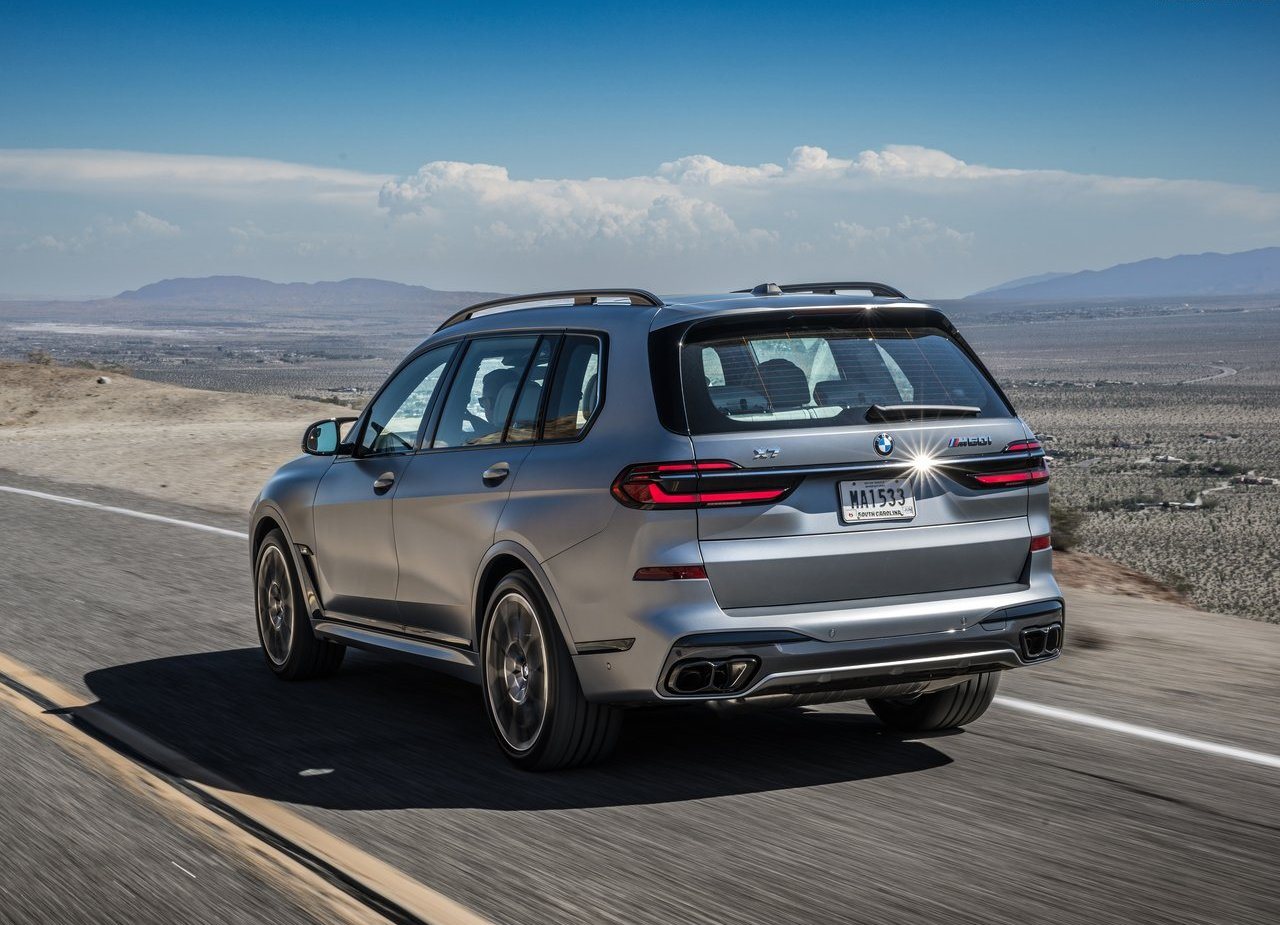 2023 - BMW X7 M60i US VERSION, foto 75
