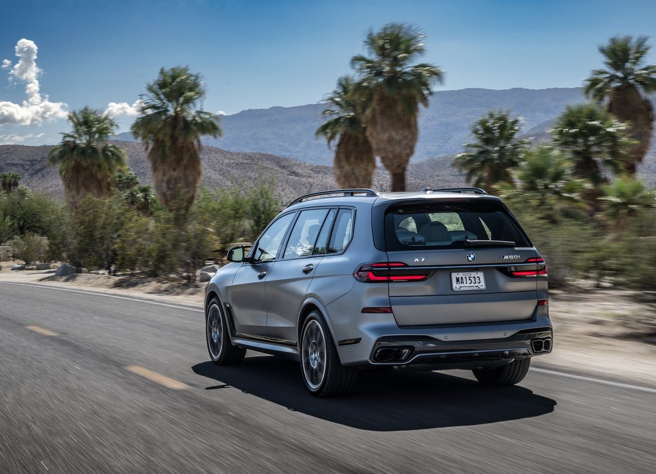 2023 - BMW X7 M60i US VERSION, foto 78