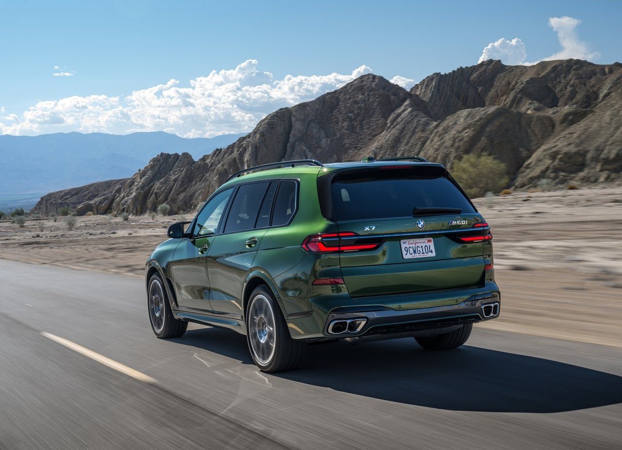 2023 - BMW X7 M60i US VERSION, foto 81