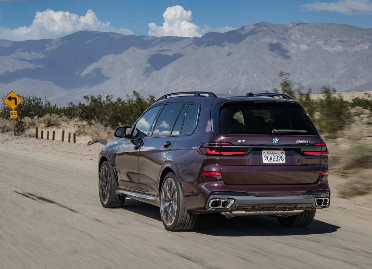 2023 - BMW X7 M60i US VERSION, foto 85
