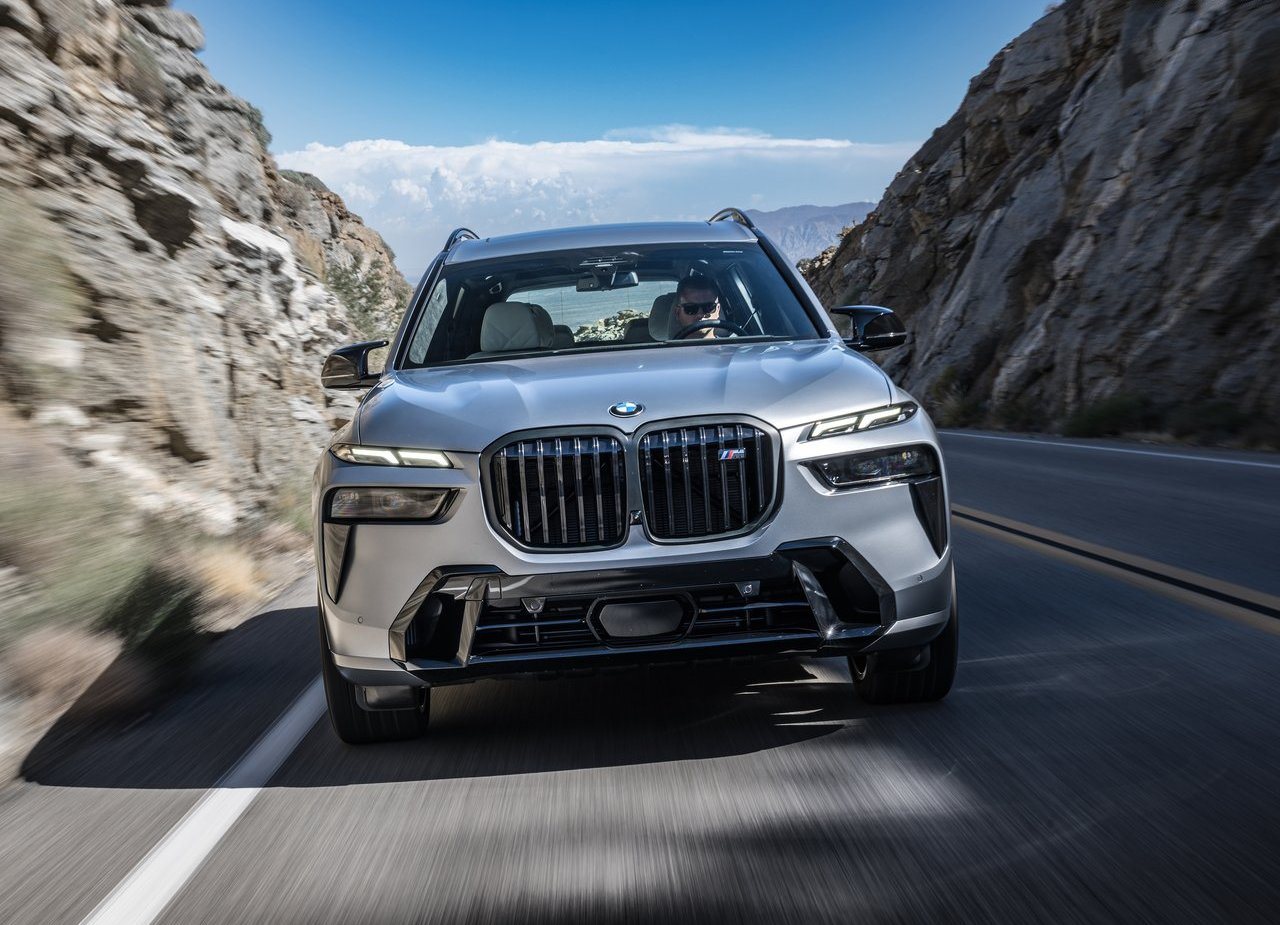 2023 - BMW X7 M60i US VERSION, foto 88