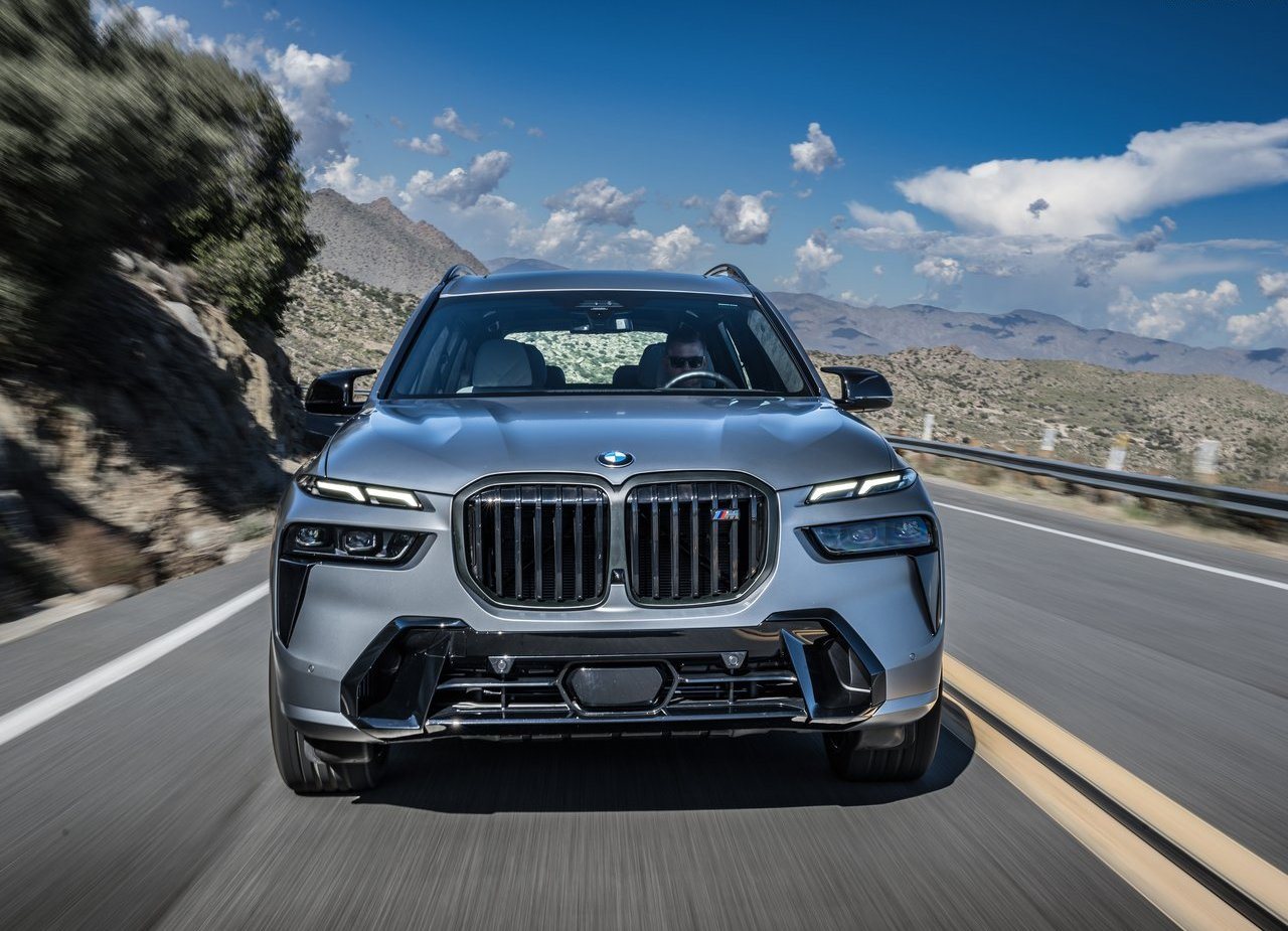 2023 - BMW X7 M60i US VERSION, foto 89