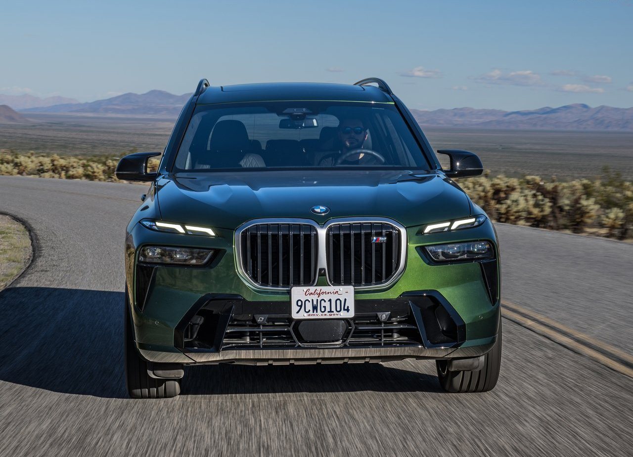 2023 - BMW X7 M60i US VERSION, foto 90