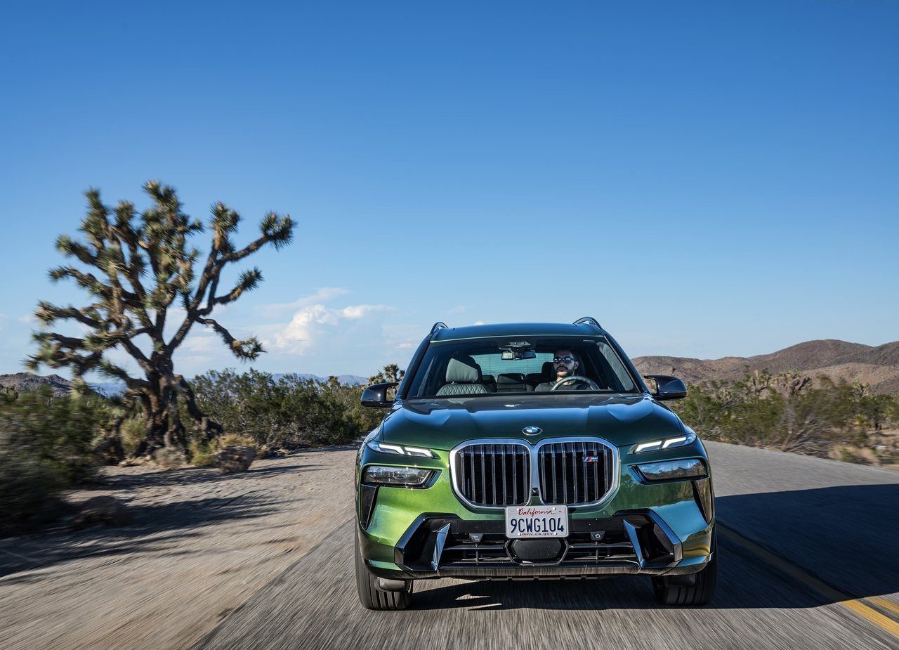 2023 - BMW X7 M60i US VERSION, foto 91