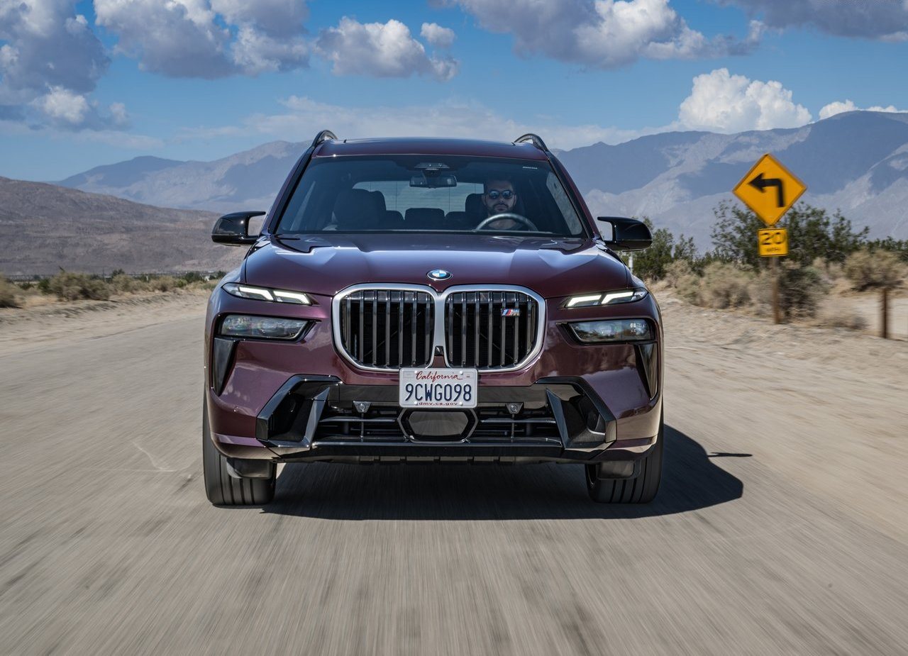 2023 - BMW X7 M60i US VERSION, foto 92