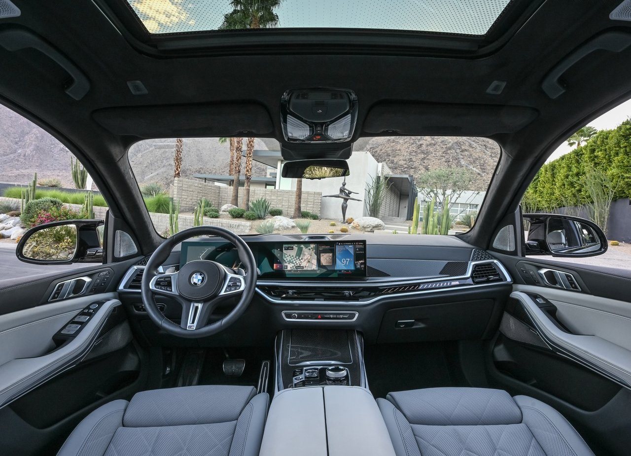 2023 - BMW X7 M60i US VERSION, foto 102