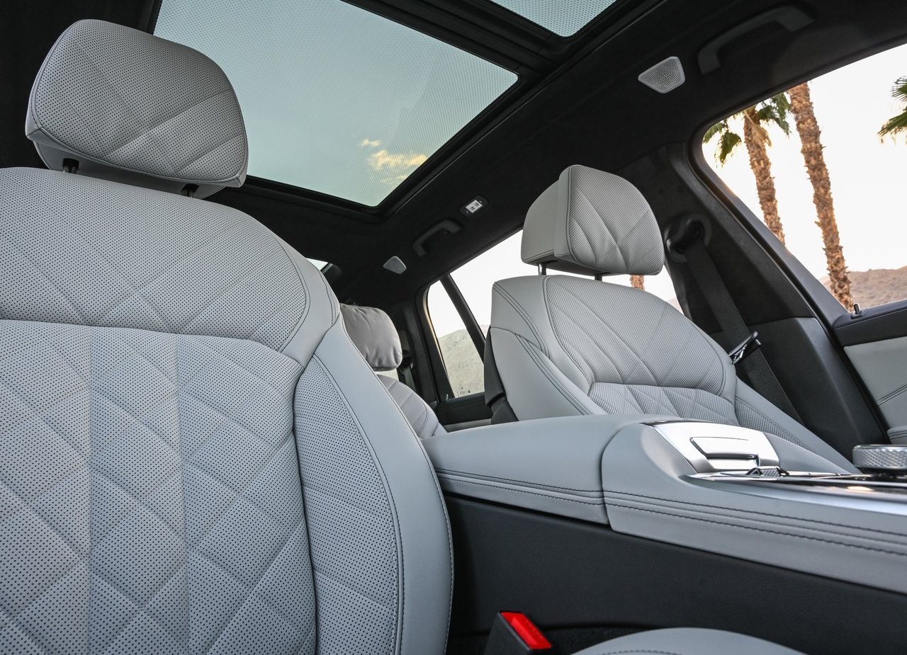 2023 - BMW X7 M60i US VERSION, foto 108