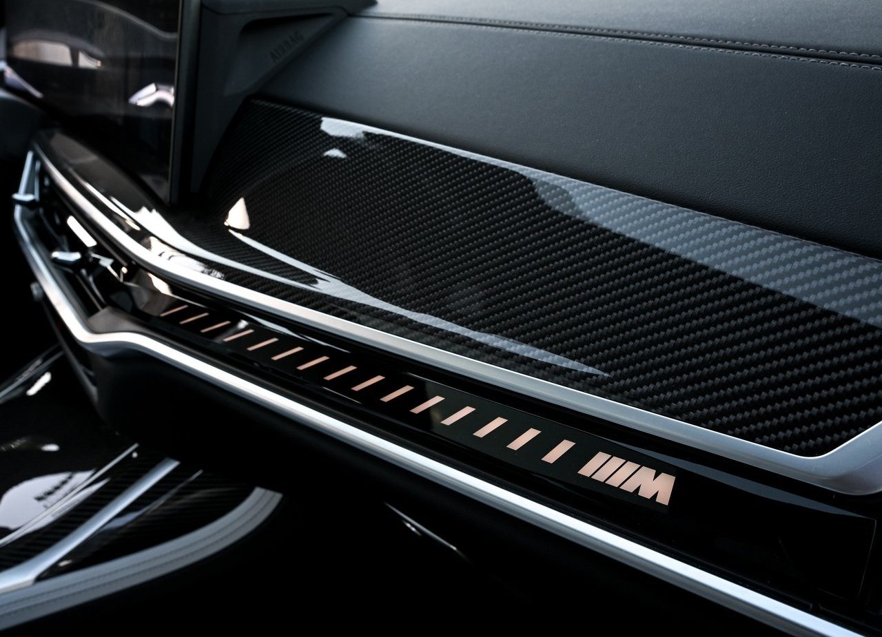 2023 - BMW X7 M60i US VERSION, foto 110