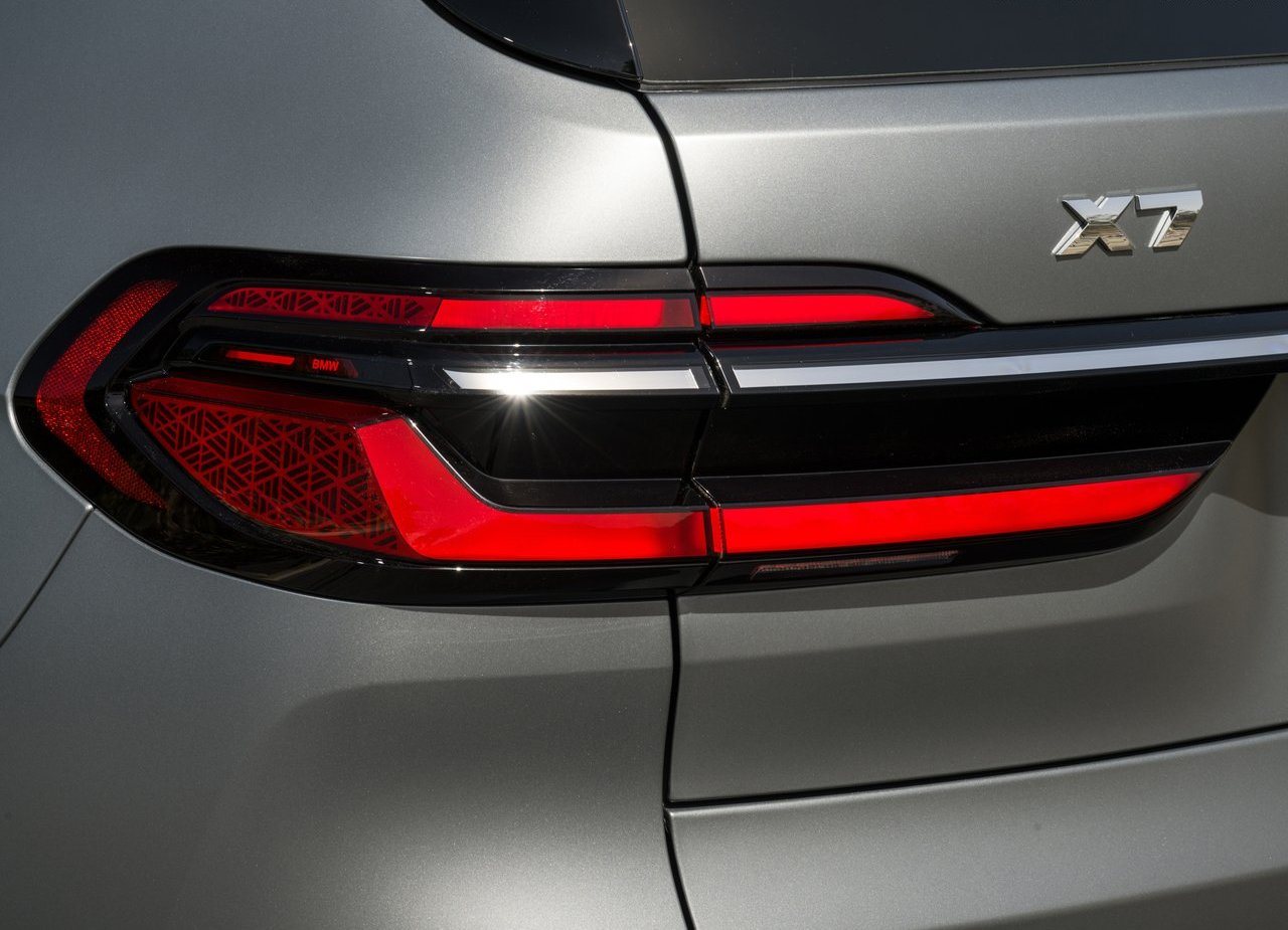 2023 - BMW X7 M60i US VERSION, foto 116