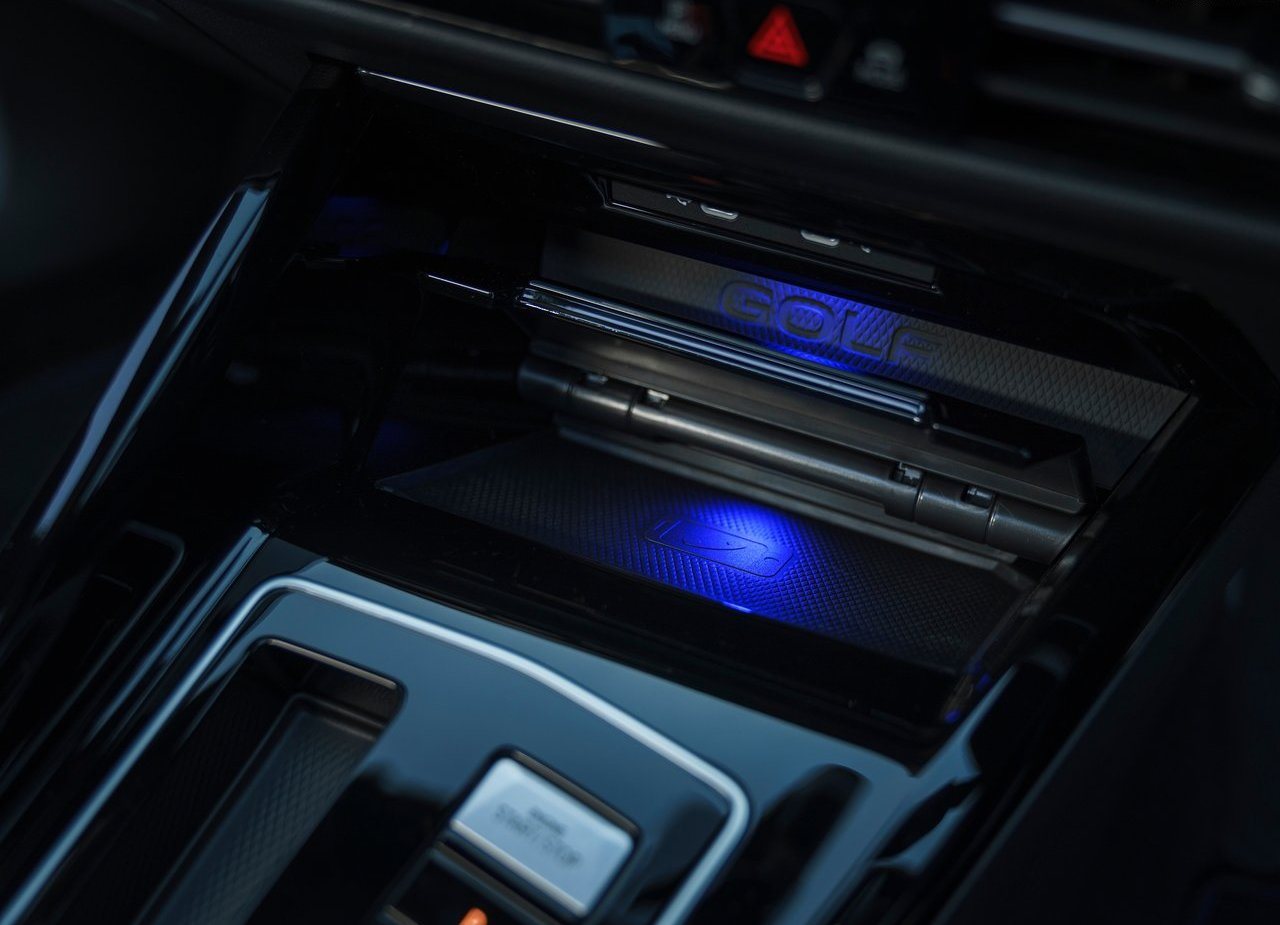 2022 - VOLKSWAGEN GOLF R 20 YEARS EDITION UK VERSION, foto 32