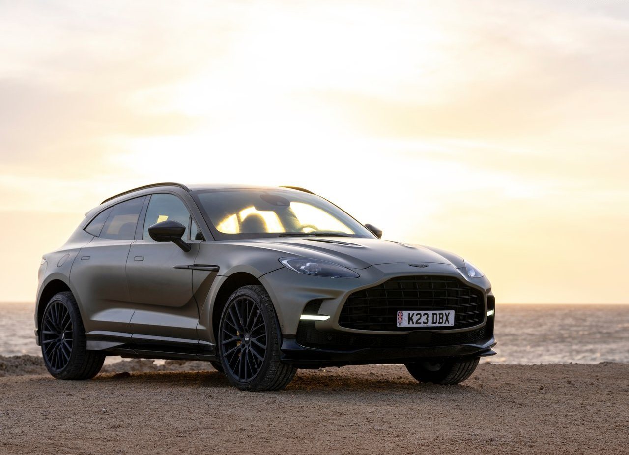 2023 - ASTON MARTIN DBX707 SATIN TITANIUM GREY, foto 3