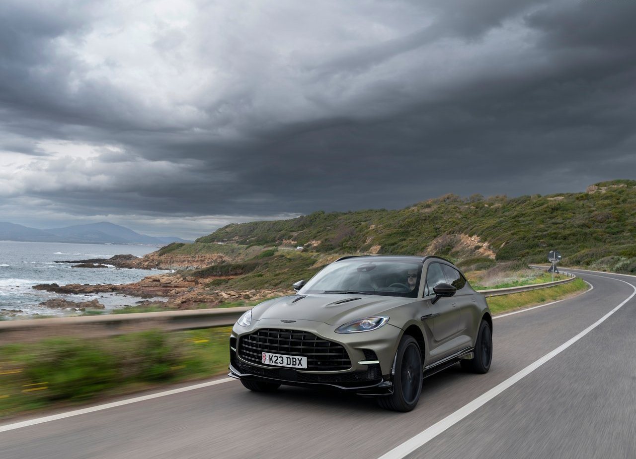 2023 - ASTON MARTIN DBX707 SATIN TITANIUM GREY, foto 25