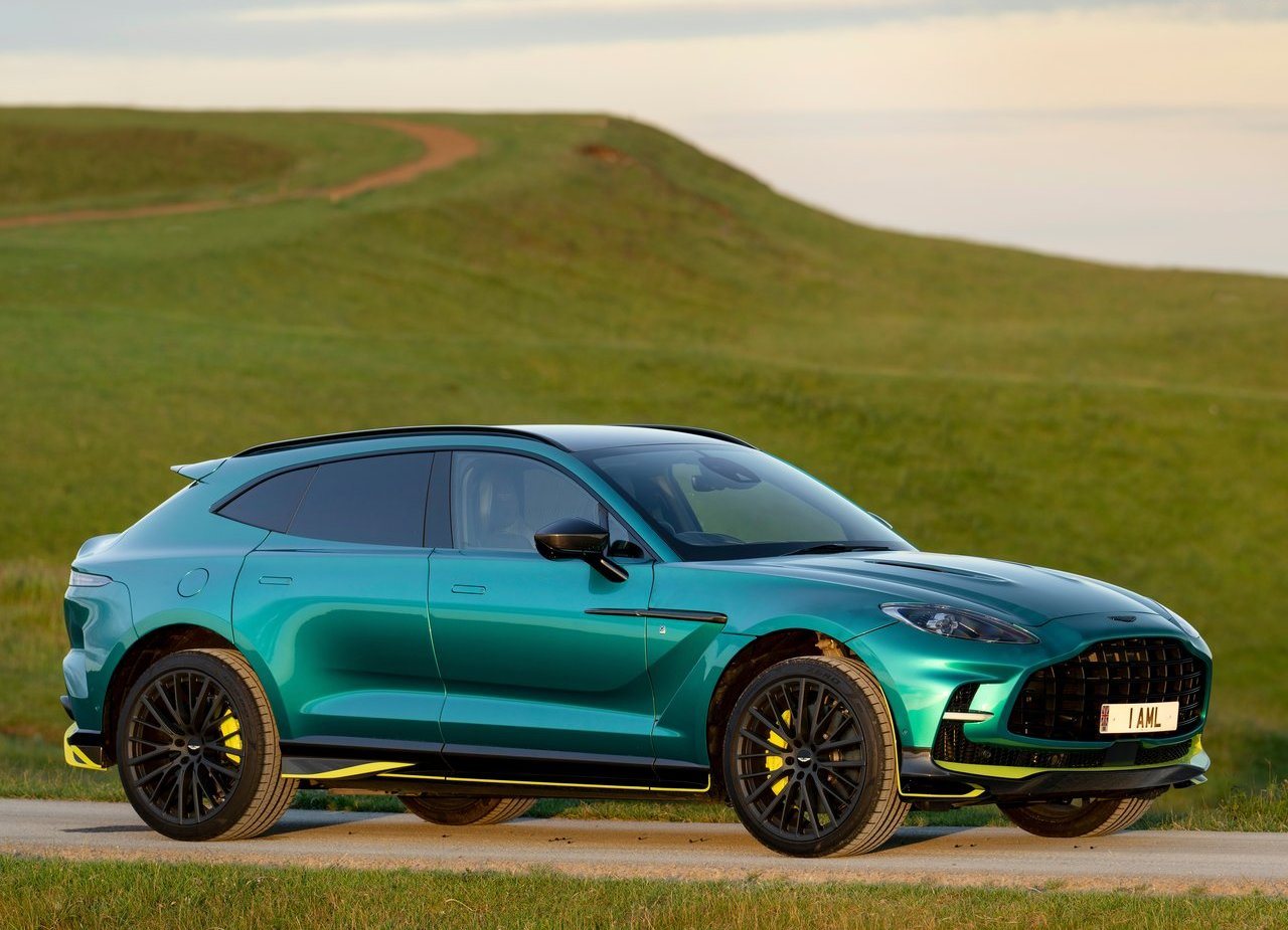 2023 - ASTON MARTIN DBX707 Q 2022 F1 GREEN, foto 3