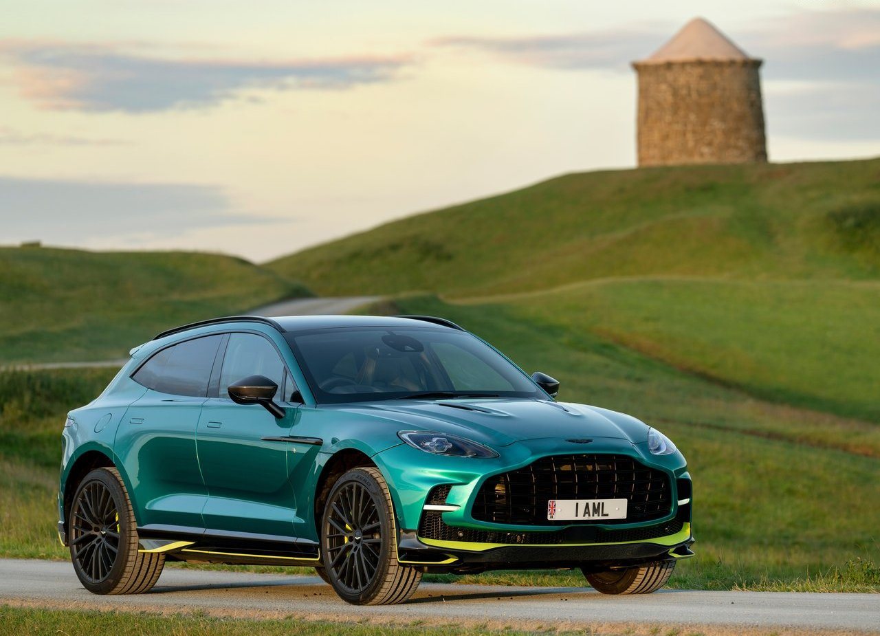 2023 - ASTON MARTIN DBX707 Q 2022 F1 GREEN, foto 5