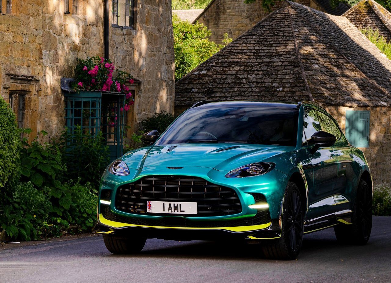 2023 - ASTON MARTIN DBX707 Q 2022 F1 GREEN, foto 32