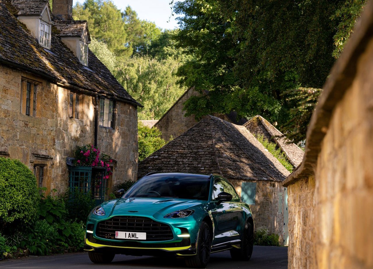 2023 - ASTON MARTIN DBX707 Q 2022 F1 GREEN, foto 33