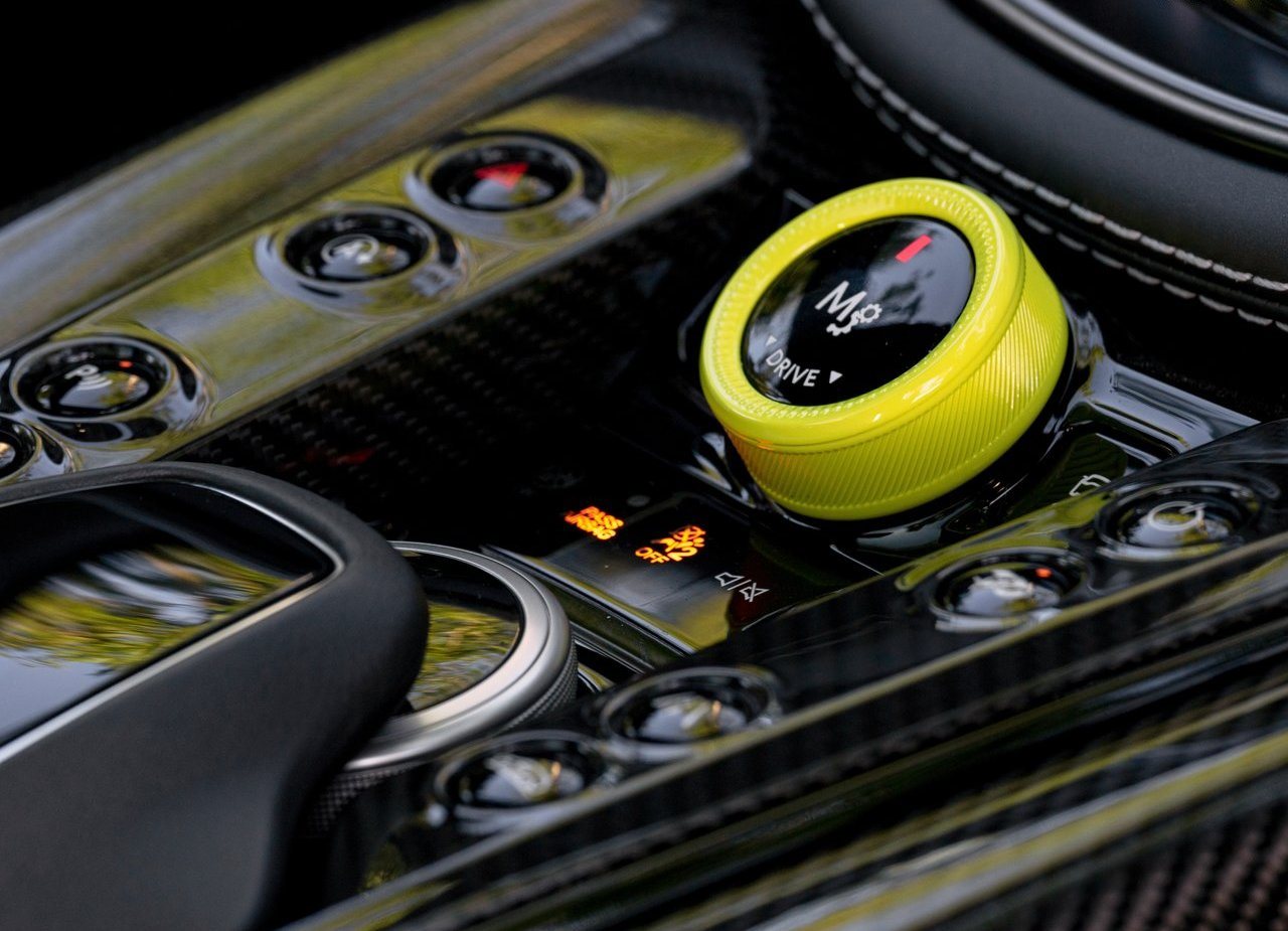 2023 - ASTON MARTIN DBX707 Q 2022 F1 GREEN, foto 119