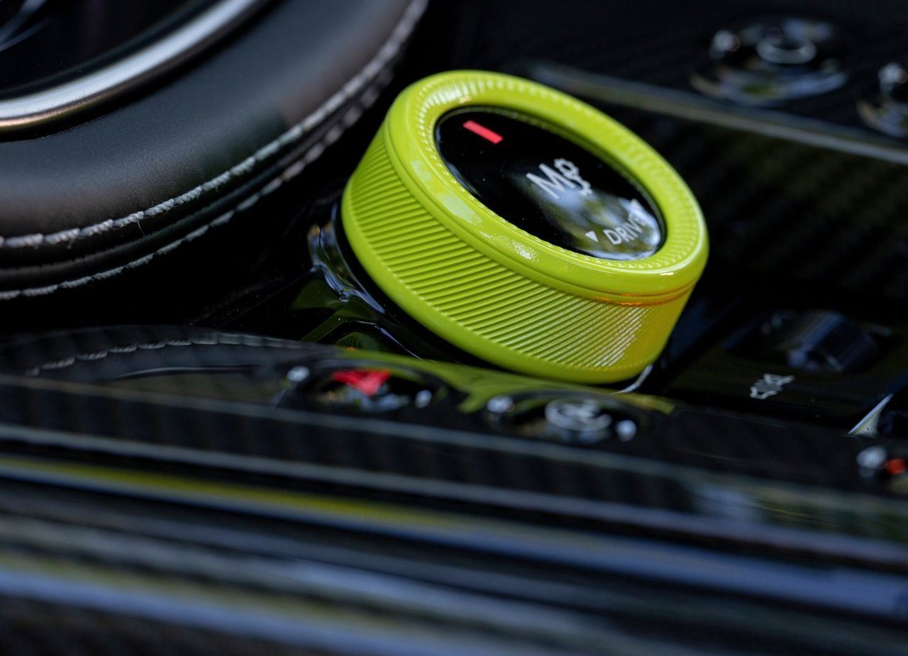 2023 - ASTON MARTIN DBX707 Q 2022 F1 GREEN, foto 122