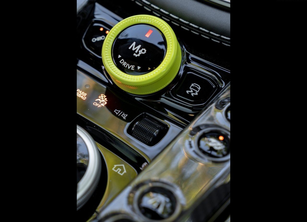 2023 - ASTON MARTIN DBX707 Q 2022 F1 GREEN, foto 151