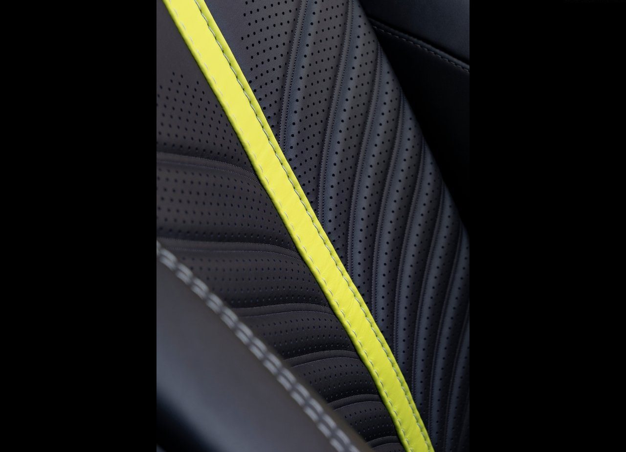 2023 - ASTON MARTIN DBX707 Q 2022 F1 GREEN, foto 152